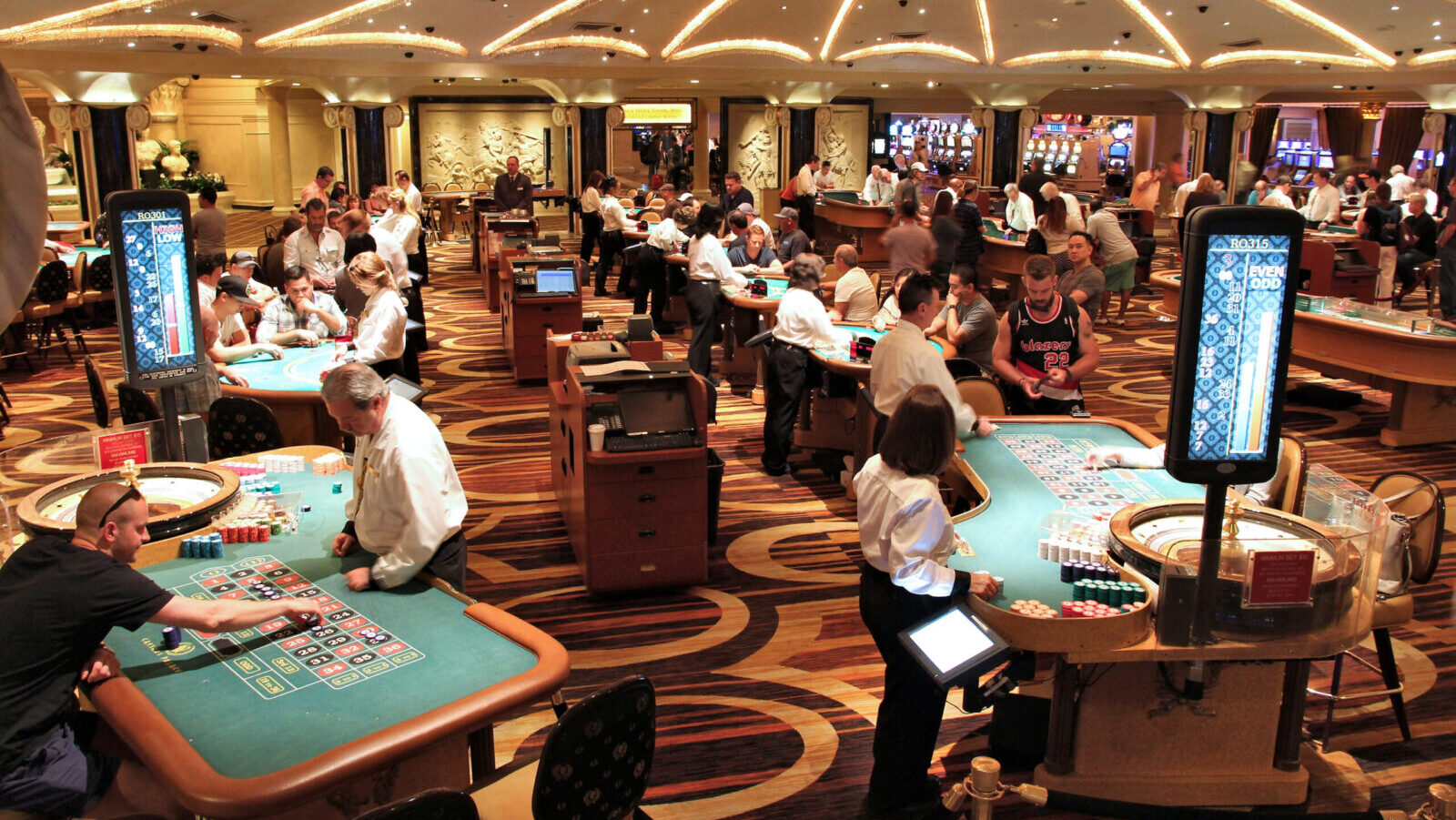 caesars palace table games