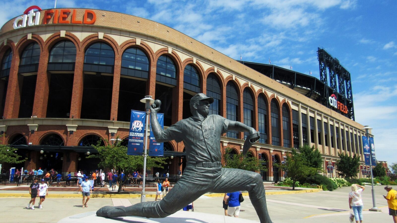 citi field entrance