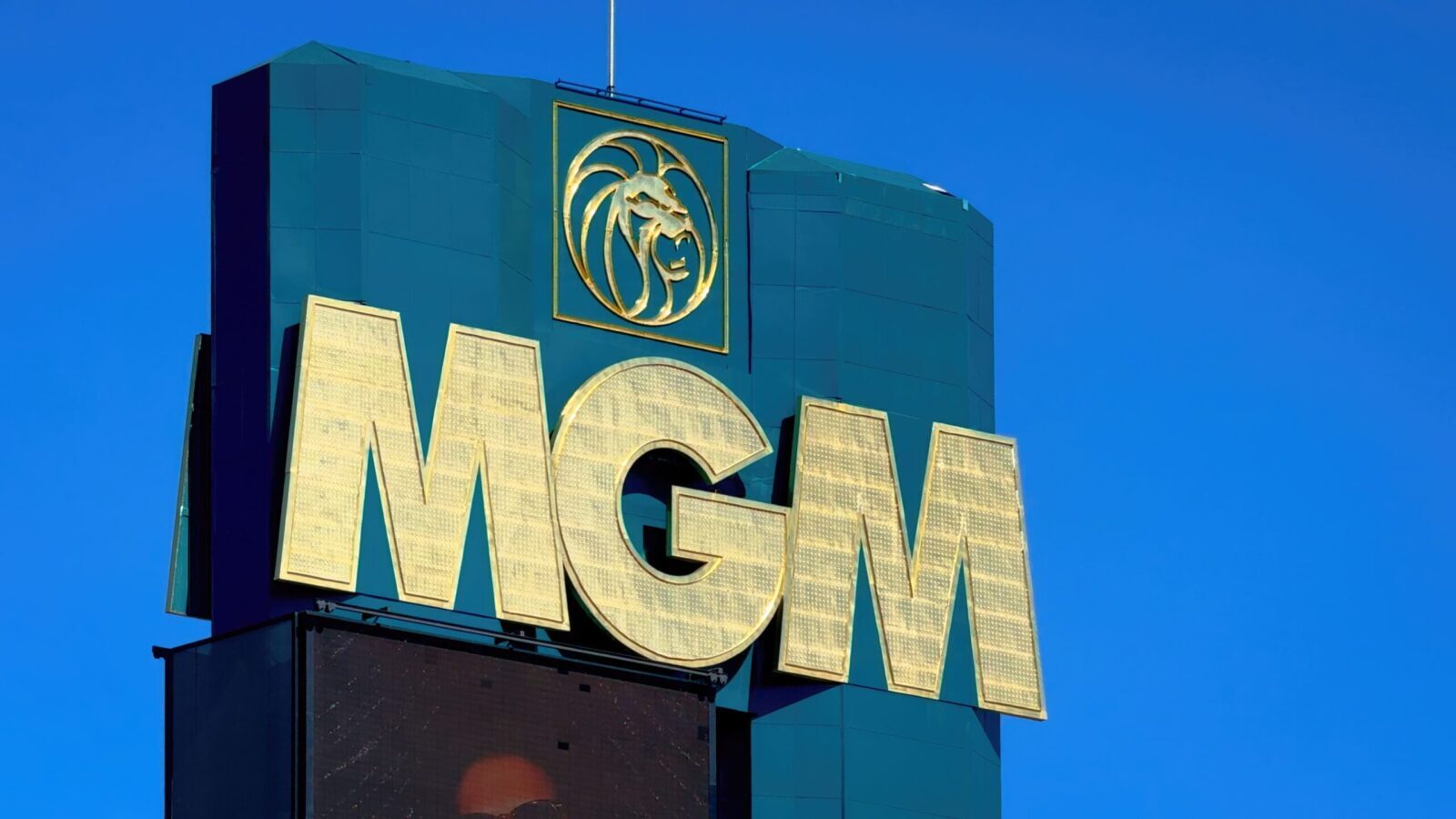 mgm grand sign