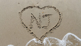 nj beach heart