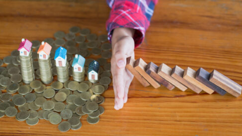 dominoes coins